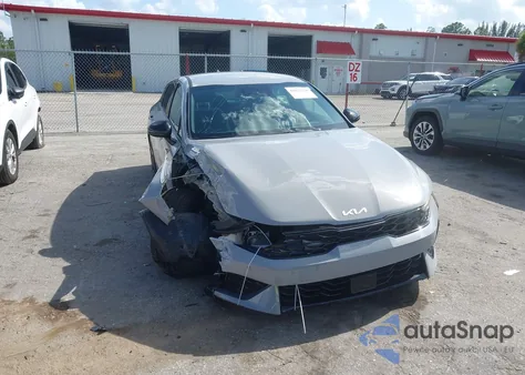 2025 Kia K5 Gt Line z USA, uszkodzony, nr VIN KNAG64J7XS5304309